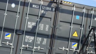 屋根製作　屋根鉄骨　折半　